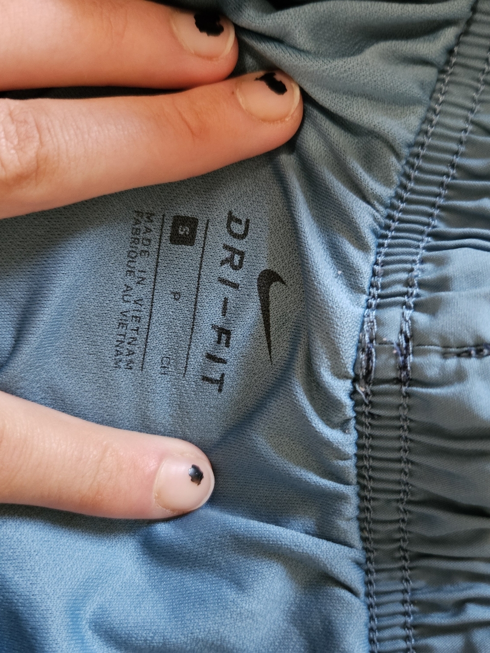 Nike Women’s Athletic Shorts - Picture 5 of 6